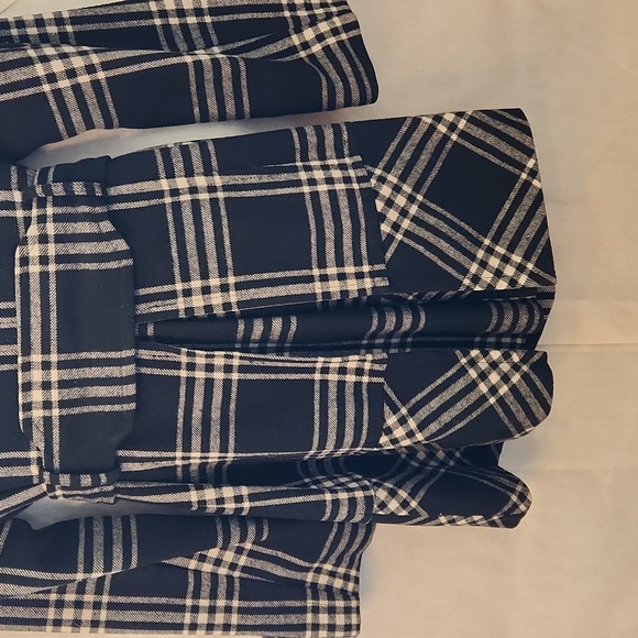 Express Wool Coat - Picture 4 of 9